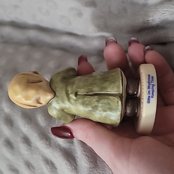 Goebel Hummel Bitte Im Rhythmus Keeping Time 2183 2002 Vintage - Picture 6 of 11